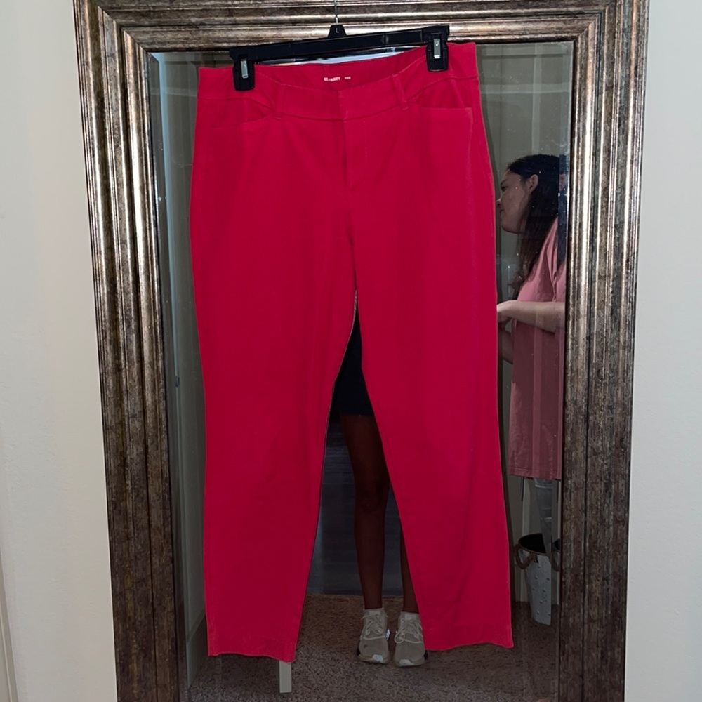 Old Navy High-Waisted Pixie Ankle Pants - Red - Size 8